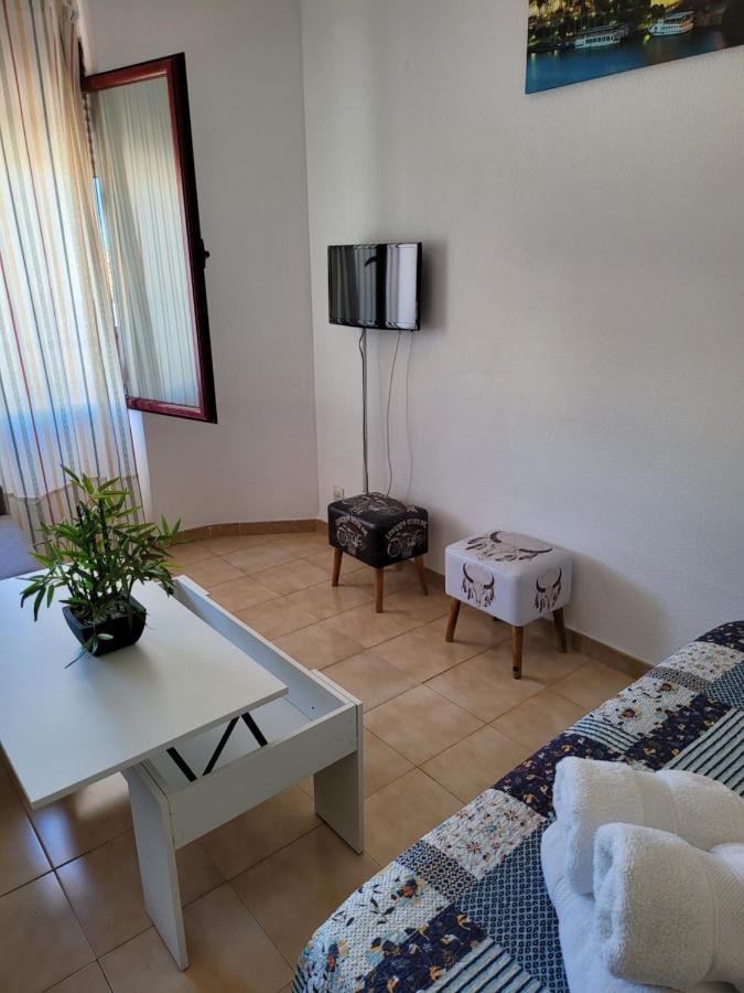 דירות סביליה Rincon De Nati Triana מראה חיצוני תמונה